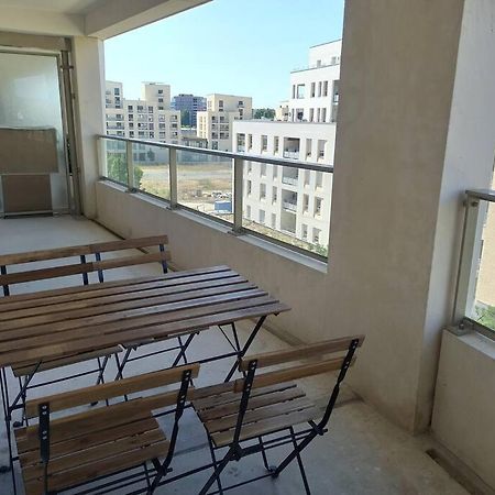 Centre Ville, Parking, Transport En Commun Au Pied De L'Immeuble Bordeaux Kültér fotó